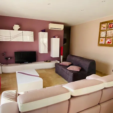 Mas Guiraud, Le Gaspardoux Prázdninový dům Beaucaire (Gard)